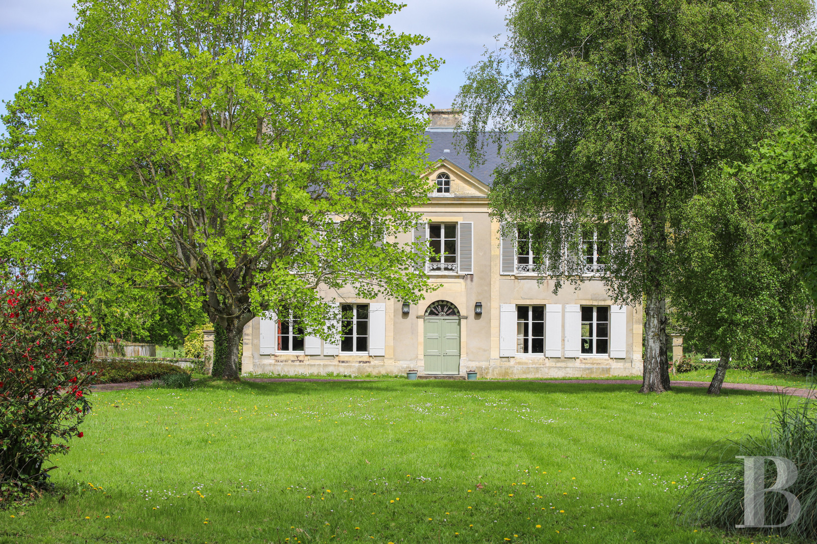A 19th-century house bordered by a moat, in the Pays d'Auge region, in Normandy  - photo  n°41